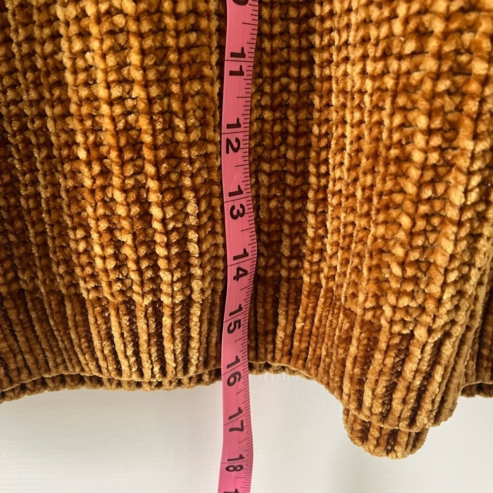 A New Day Gold Knit Sweater - Picture 3 of 5